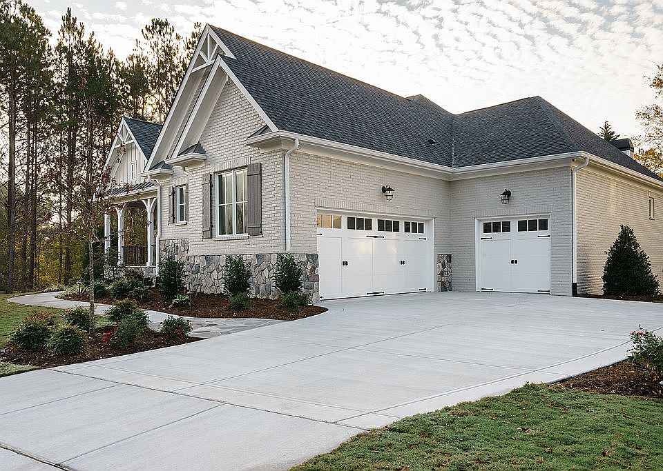 2nd image of 509 Calderbank Way