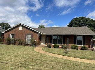 2203 Leeds Dr, Columbus, GA 31904