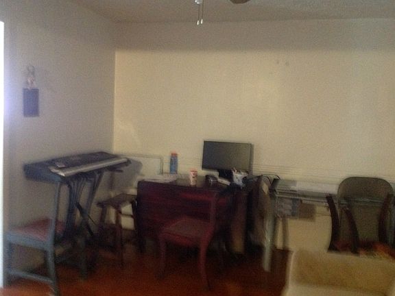 5th image of 16803 Ribbonridge Dr