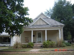 308 E Harvey Ave, Wellington, KS 67152