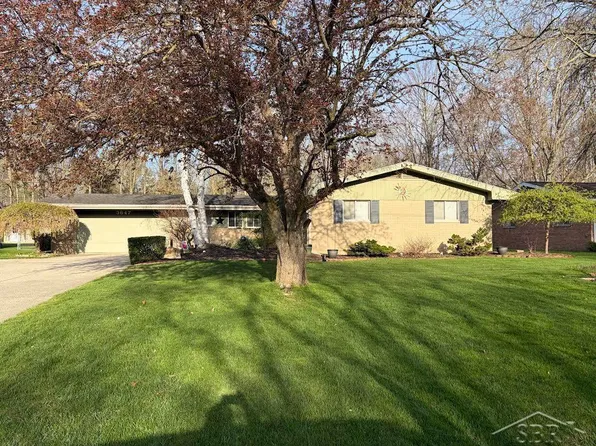 3647 Sherwood St, Saginaw, MI 48603