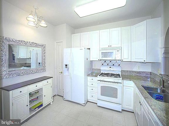3rd image of 2500 Waterside Dr Unit 210