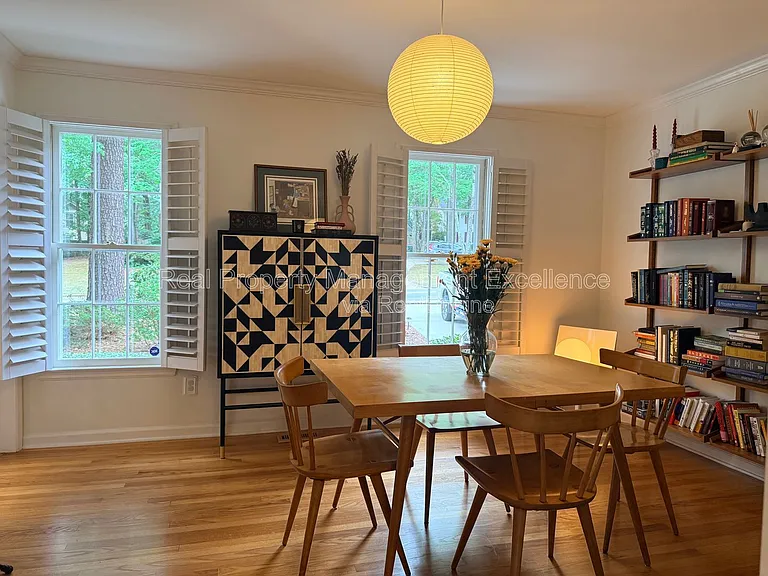 1208 Nottingham Dr — Photo 13