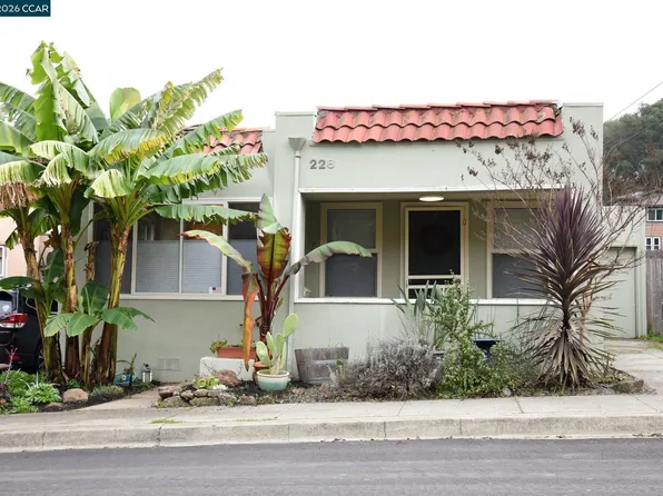 228 Arreba St, Martinez, CA 94553