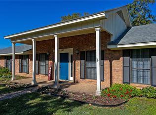 107 Gay St, Franklin, TX 77856
