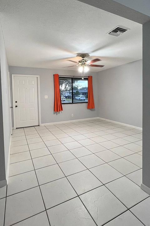 2nd image of 5048 SW 92nd Ter