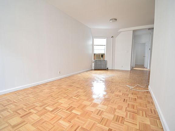 4th image of 56 Elizabeth St APT 21