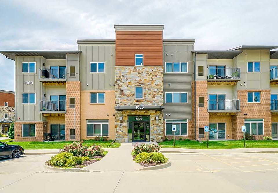 Welcome to your new home at 360 at Jordan West.