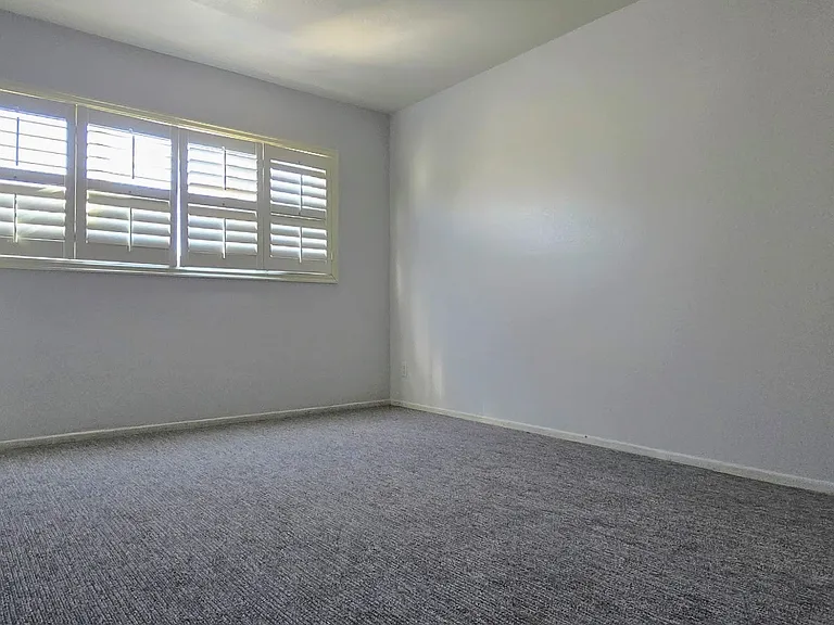 277 Pleasant St #317 — Photo 26