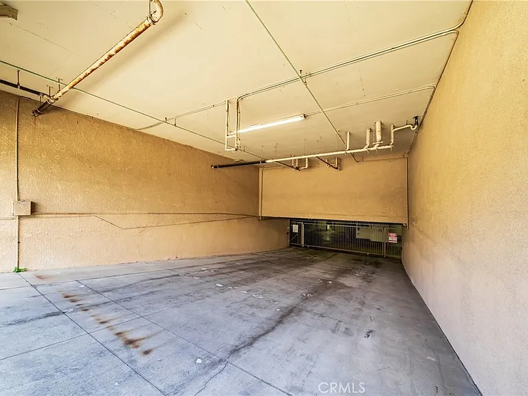 2000 Pacific Coast Hwy #108 — Photo 43