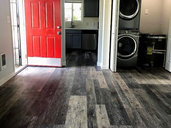 4th image of 3524 S Sheridan Street