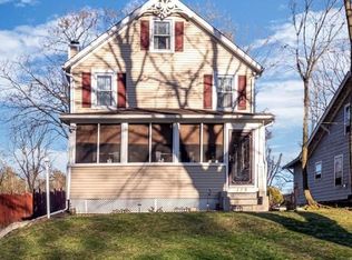 128 Van Wagner Rd, Poughkeepsie, NY 12603