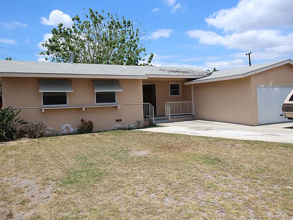 2nd image of 11781 Robert Ln