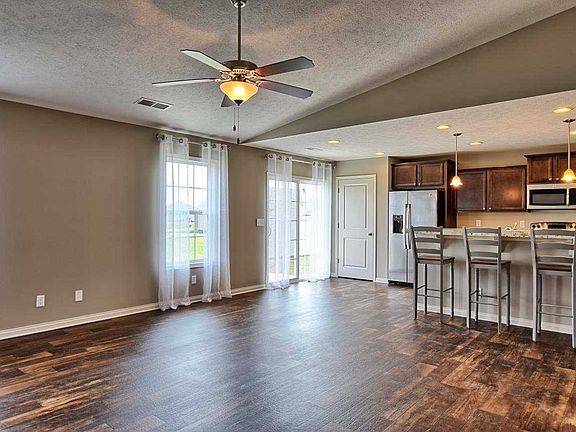 4th image of 3066 Sandstone Ct