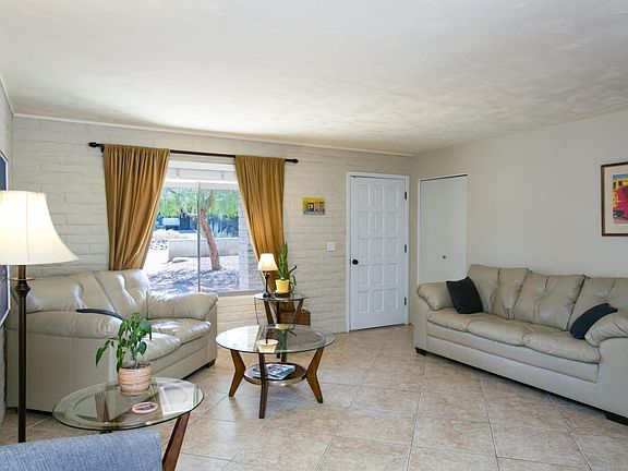 5th image of 8355 N Placita Dadivoso