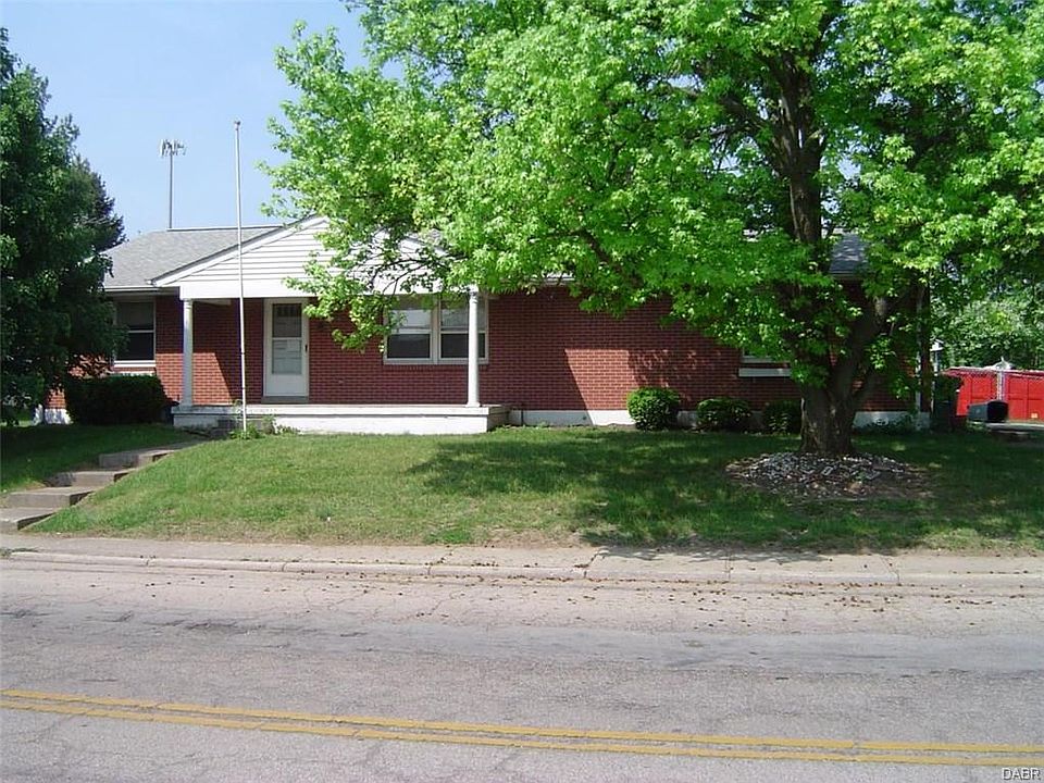 1st image of 206 S Allison Ave