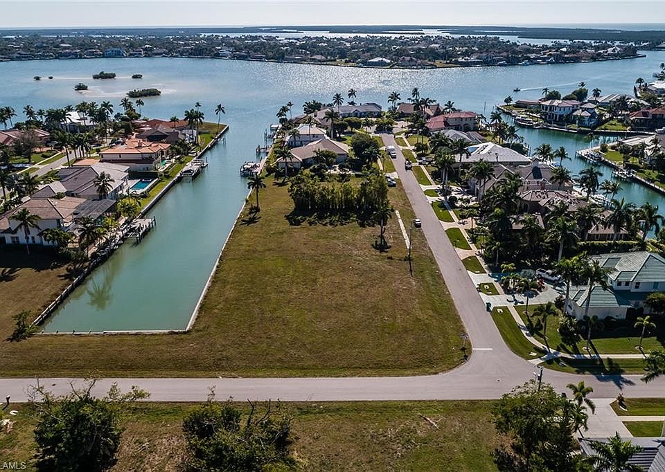 1st image of 531 Hammock Ct Lot 21