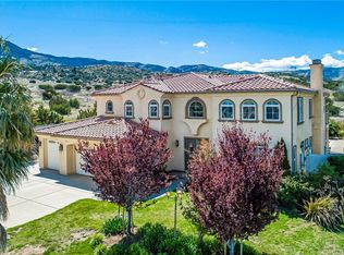 36821 Camares Dr, Palmdale, CA 93551