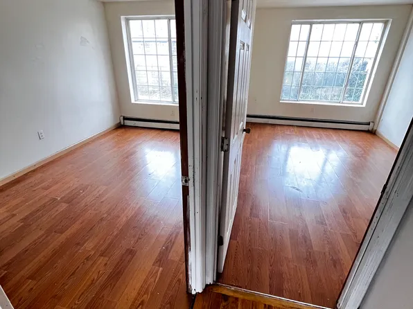 19311 Linden Blvd APT 2, Saint Albans, NY 11412
