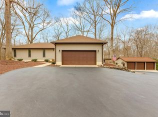 5580 Warren Dr, Huntingtown, MD 20639