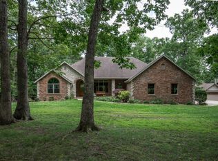 2574 W Pebble Creek Dr, Nixa, MO 65714
