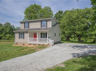 256 Sherwood Rd, Cartersville, VA 23027