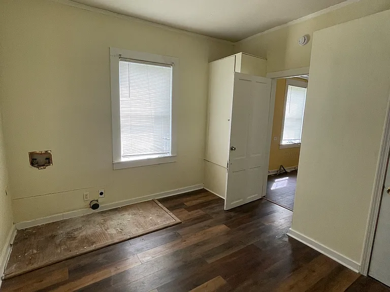 505 Saint Patrick St — Photo 12