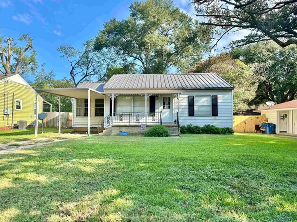 705 Layton St, Kilgore, TX 75662