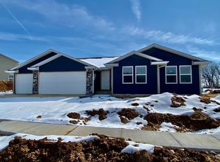 709 Northridge Ct, Belvidere, IL 61008