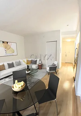 Rented by Onyx Group of New York | media 32