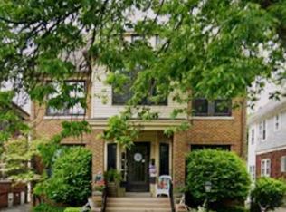 1129 Beaconsfield Ave APT 2, Grosse Pointe Park, MI 48230