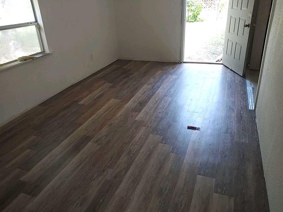 4th image of 3123 Pine Hollow St