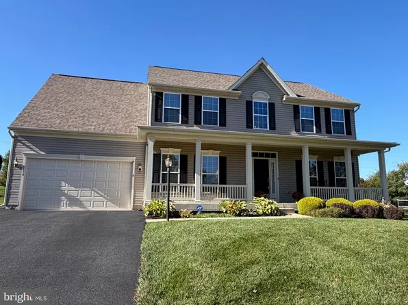 8570 Diamond Run Ct, Seven Valleys, PA 17360