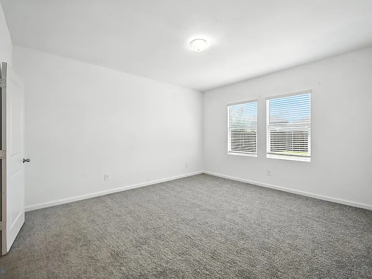 1637 Escondido Dr — Photo 11