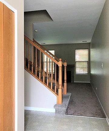 2nd image of 605 Esla Ct