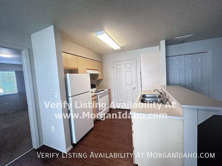 217 N Avenger Ln #101 — Photo 7