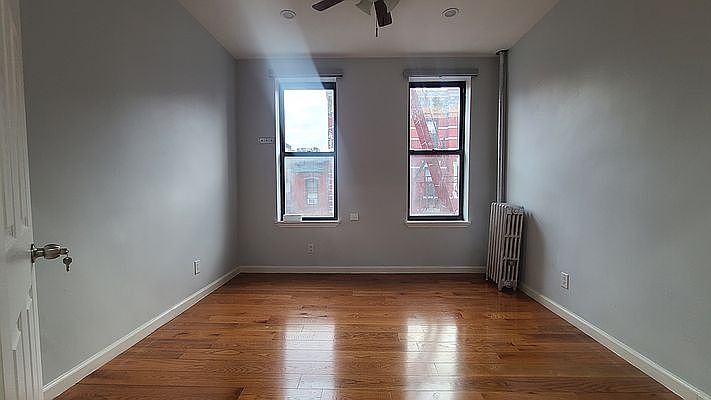 1st image of 111 Eldridge St #12