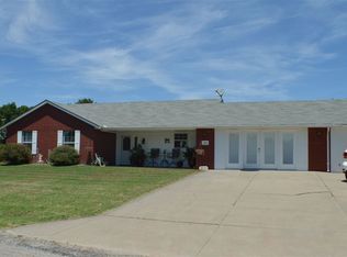 804 W Chickasaw Ln, Stillwater, OK 74075