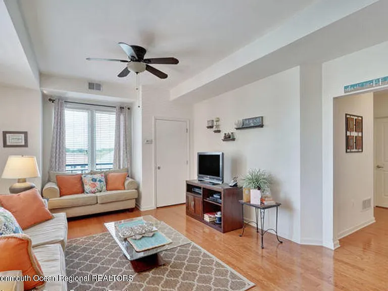 1501 Ocean Ave #2413 — Photo 2