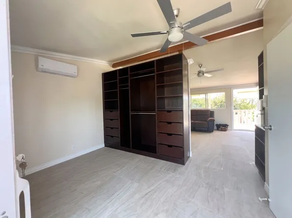 1014 Mirasol St, Santa Ana, CA 92701