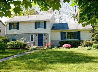 1624 E Wayne St, South Bend, IN 46615