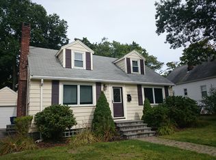 53 Lyall St, West Roxbury, MA 02132