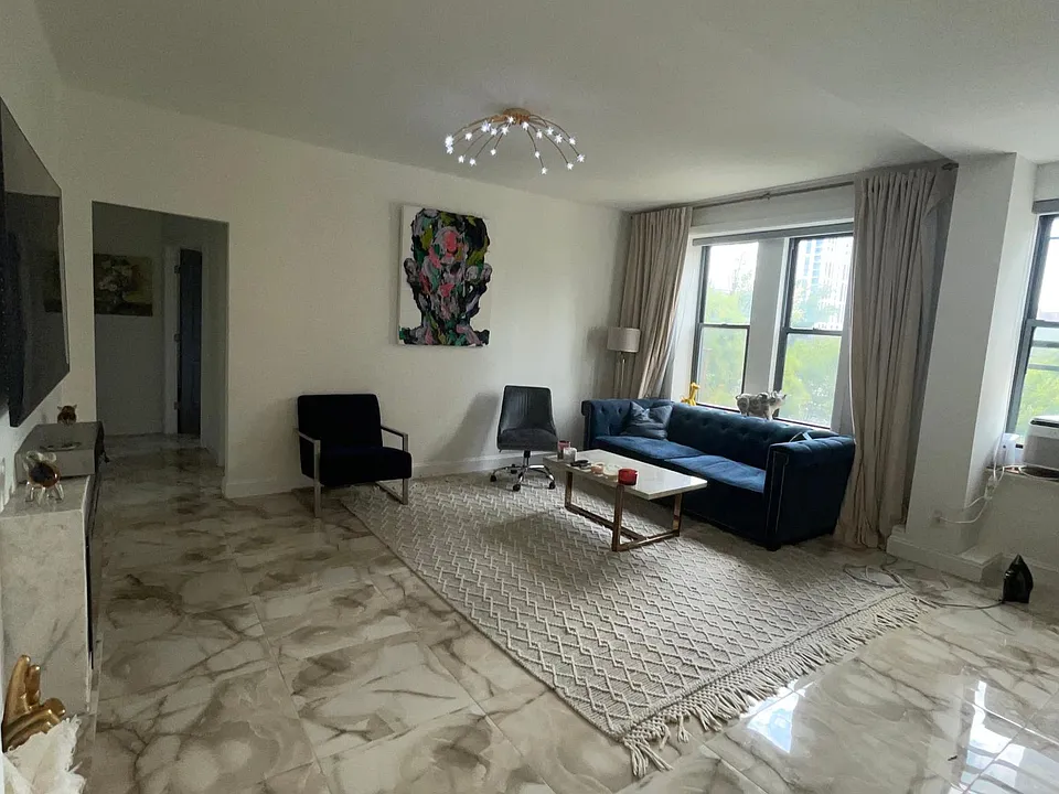 3039 Ocean Pkwy #C3