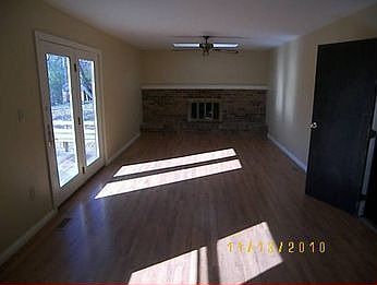 4th image of 3785 Corkwood Dr