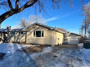 44 McCusker Ave, Regina, SK S4R4L6