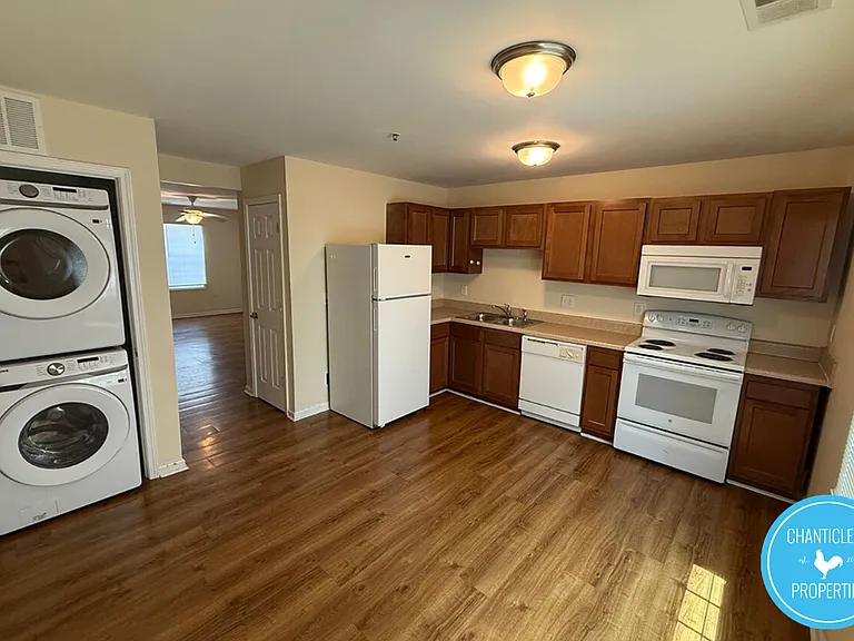 3700 Delancy St #2D — Photo 4