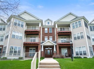 131 Shato Ln #131, Madison, WI 53716