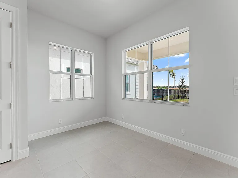 12550 Nautilus Cir — Photo 13