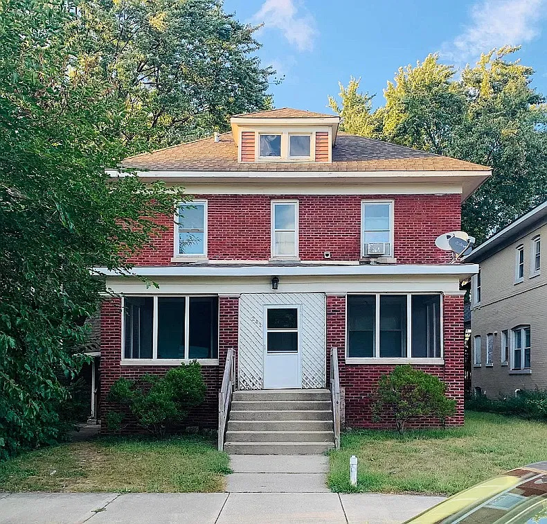 241 Ogden St — Photo 1
