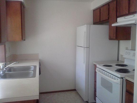 2nd image of 9337 Skokomish Way NE APT 5
